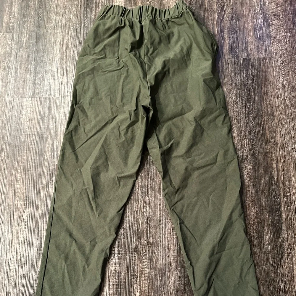 Olive Green Women's Casual Pants - Picture 5 of 9